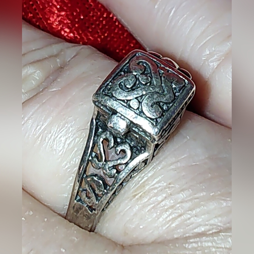 Vintage 925 Silver Poison Ring Size 8 3/4.